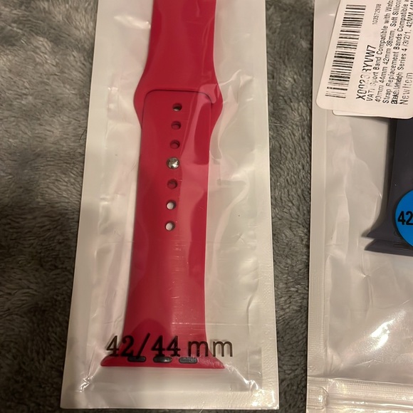 NWT VATI Sport Replacement Band Apple Watch,40mm,42mm, 44mm,38mm Soft Silicone - Picture 4 of 7